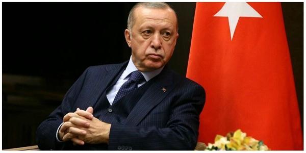 روزنامه اطلاعات: ویژگی برجسته اردوغان این است که چیزی را از مردم پنهان نمی کند